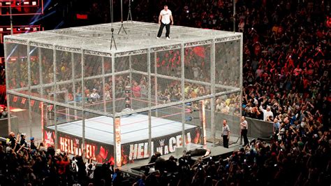 hell in a cell match.